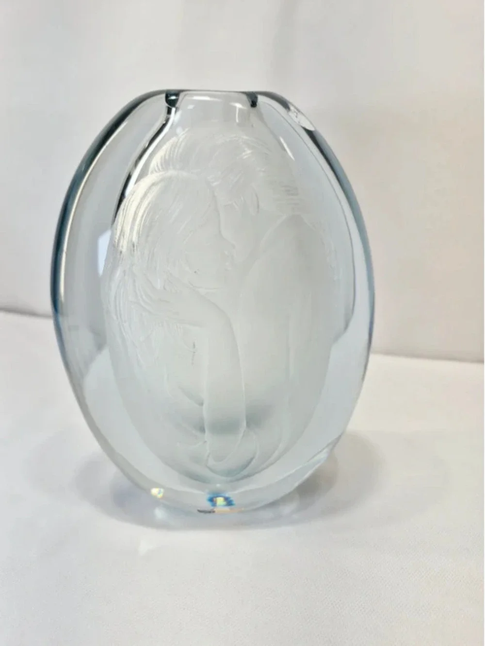 Vintage Swedish art glass vase Rune Strand numbered
